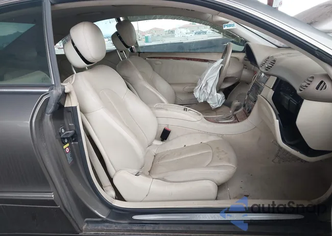 WDBTJ56H68F237281: 43759093