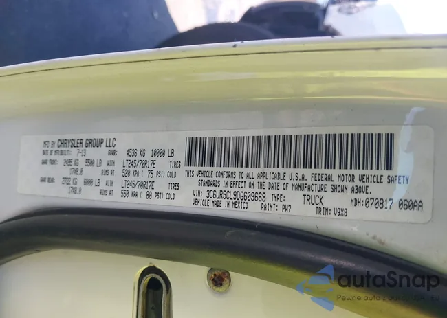 3C6UR5CL9DG609669: 43759218