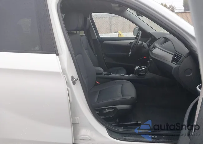 WBAVM1C55FV318244: 43759309