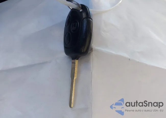 3FADP4EJ8DM200641: 43759341