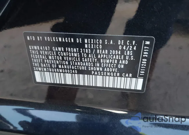 3VWEM7BU8RM080240: 43759527
