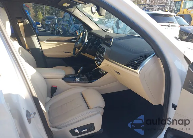 5UXTS3C53J0Z00858: 43759542