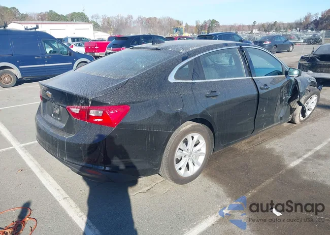 1G1ZD5ST7SF132035: 43759568