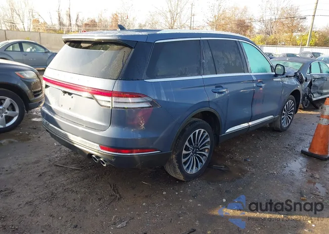 5LM5J7XC3MGL13657: 43759572