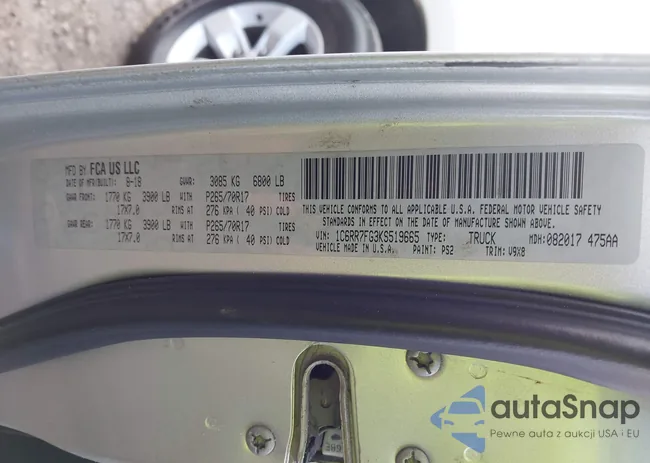 1C6RR7FG3KS519665: 43759589