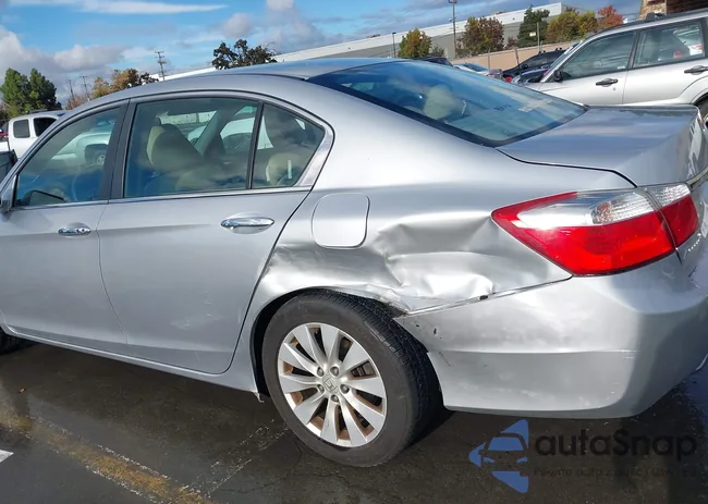 1HGCR2F71DA099366: 43758602