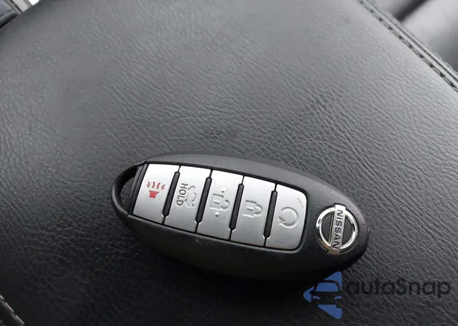 1N4AA6CV2NT505576: 43758623