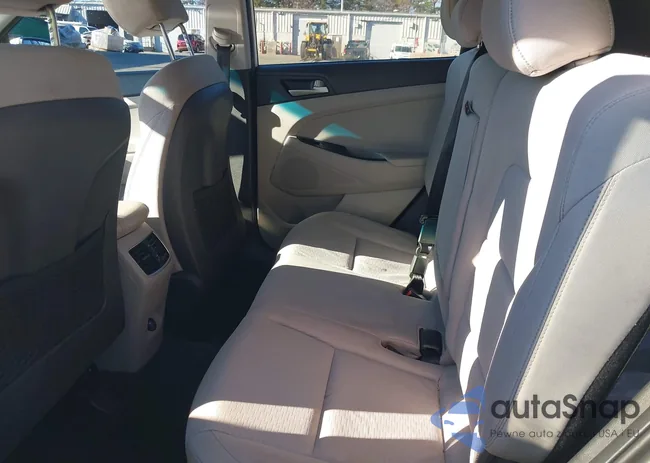 KM8J33AL8LU195540: 43758629