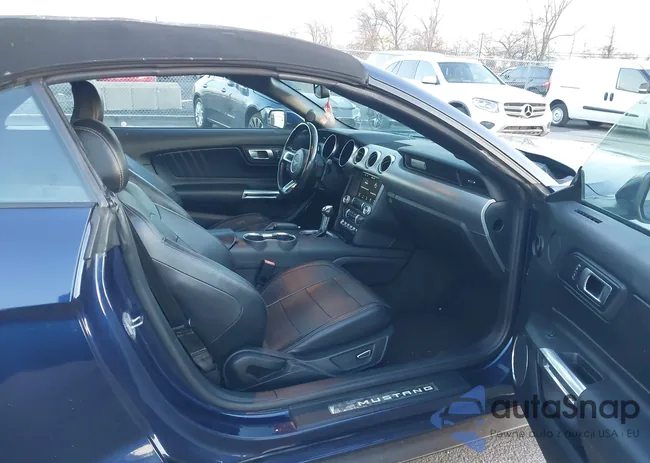 1FATP8UH8J5142453: 43758665