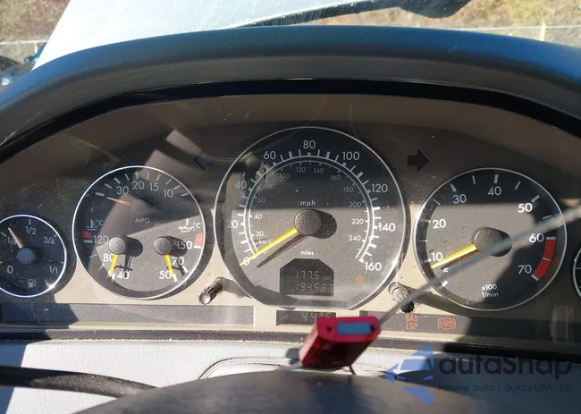 WDBFA68F2YF190510: 43758670