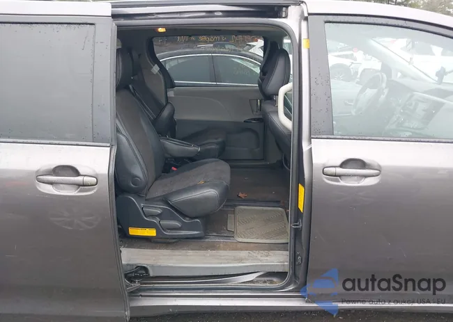 5TDXK3DC7BS131389: 43758681