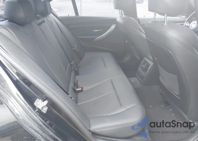 WBA3C1C53DF438772: 43758719