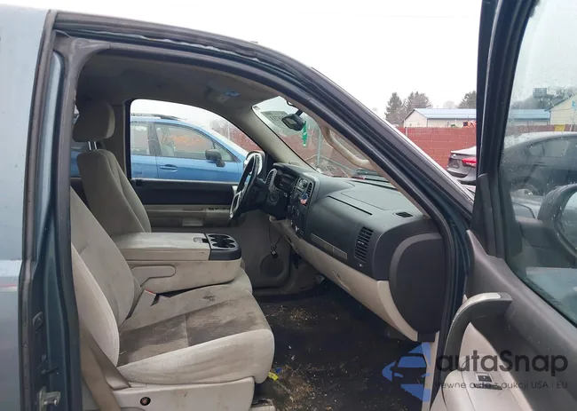 2GCEK290391111674: 43758733