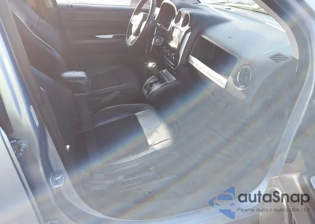 1C4NJCEA6ED503232: 43758780