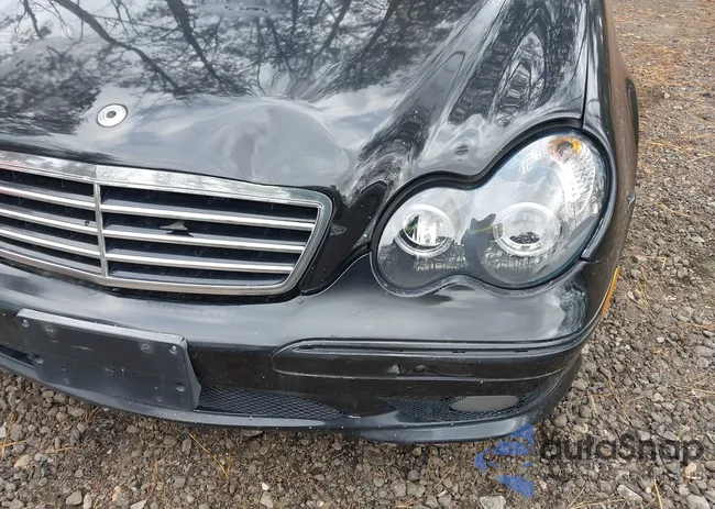 WDBRF52H57F920251: 43758832