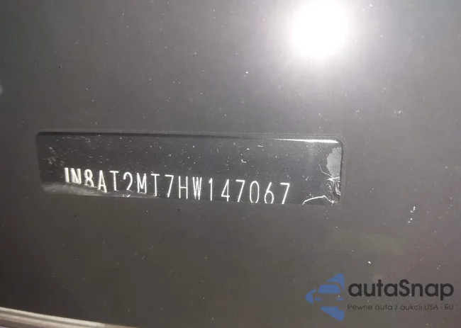 JN8AT2MT7HW147067: 43758894