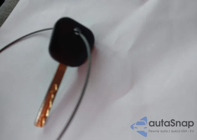 1GCWGFCF8F1152135: 43760066