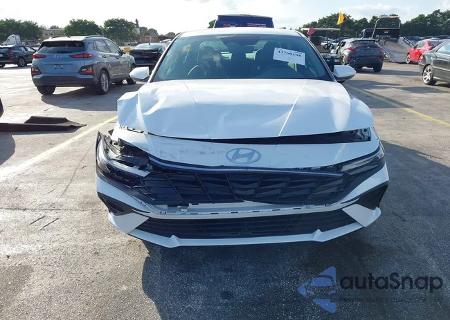 KMHLL4DG9SU076990: 43760108