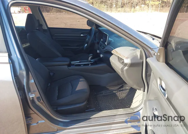 1N4BL4DV1RN355410: 43760302