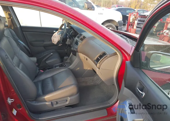 1HGCM66537A002824: 43759631