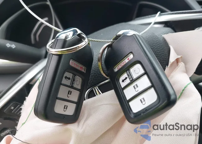 2HGFC2F72JH542622: 43759640