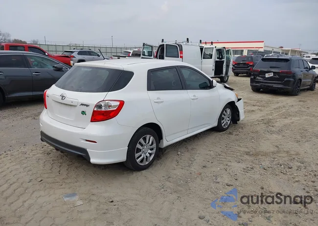 2T1KU4EE2AC524184: 43759688