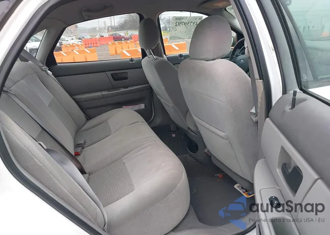 1FAFP53U66A101442: 43759792