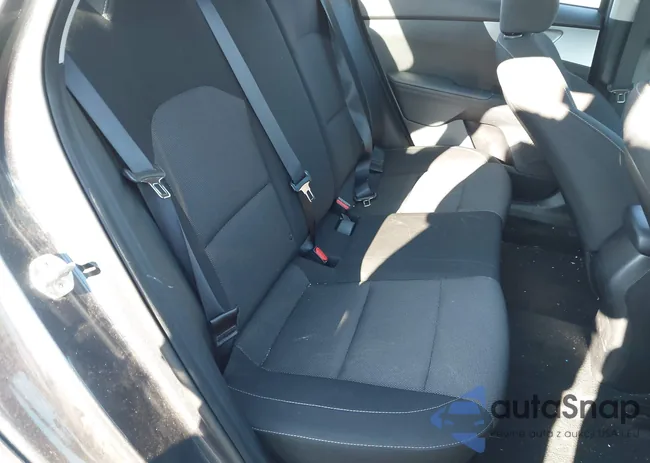 3KPF24AD0PE536607: 43759808