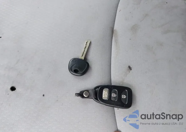 KNAGM4A72D5356672: 43759830