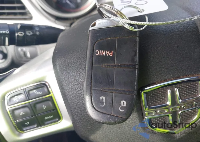 3C4PDCAB5JT208738: 43759833