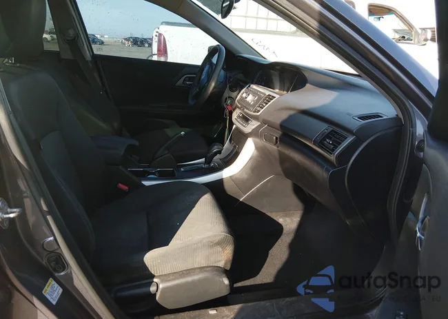 1HGCR2F37FA080224: 43759918