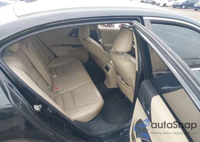 1HGCR2F89HA298356: 43761056