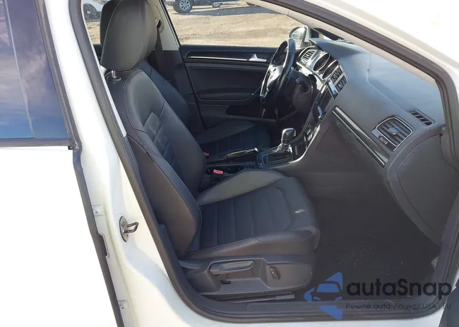 3VW2A7AU3FM013313: 43761075