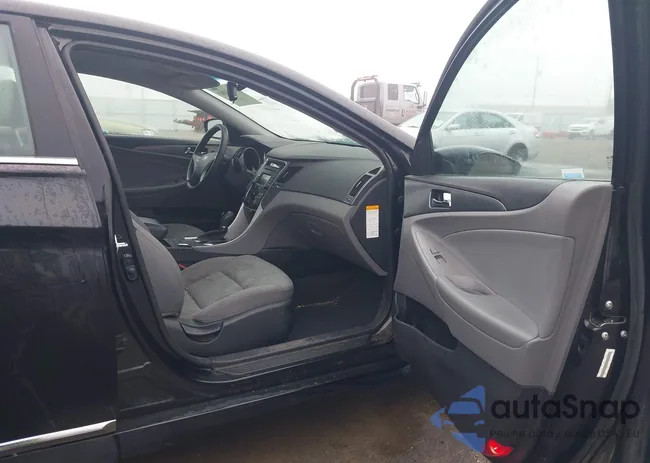 KMHEC4A4XFA125074: 43761183