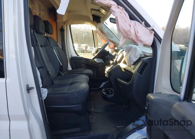 3C6URVHG7JE149186: 43761184