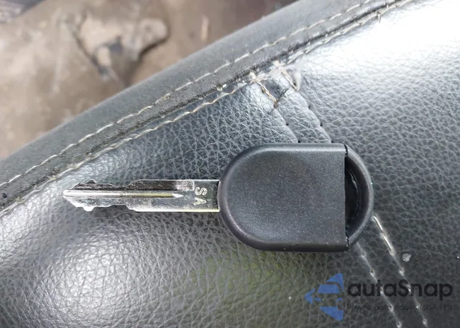 4F2CZ02759KM01350: 43761203