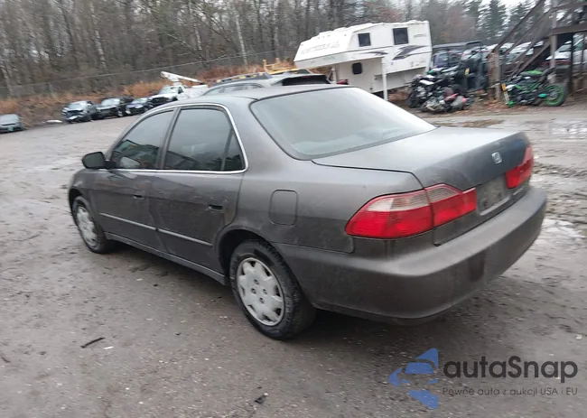 1HGCG6650XA076581: 43761286