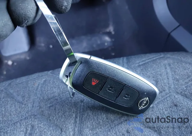 3N8AP6CA8SL379847: 43761301