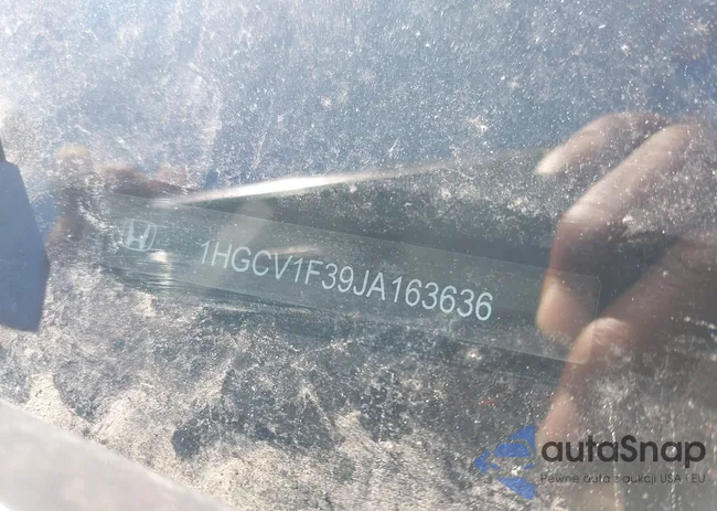 1HGCV1F39JA163636: 43761332