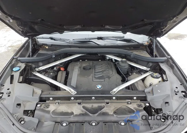 5UXCR6C54KLL38417: 43761409