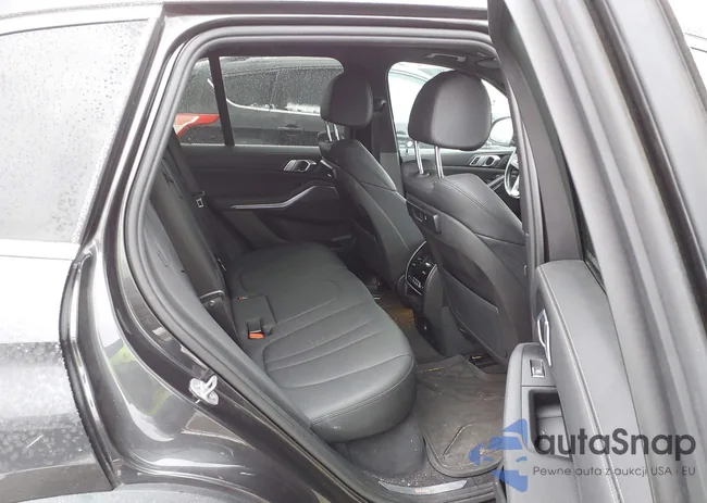 5UXCR6C54KLL38417: 43761409