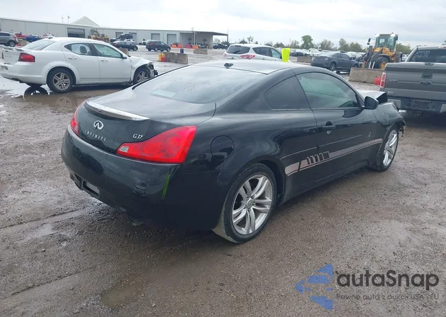 JN1CV6EK8AM100047: 43761452