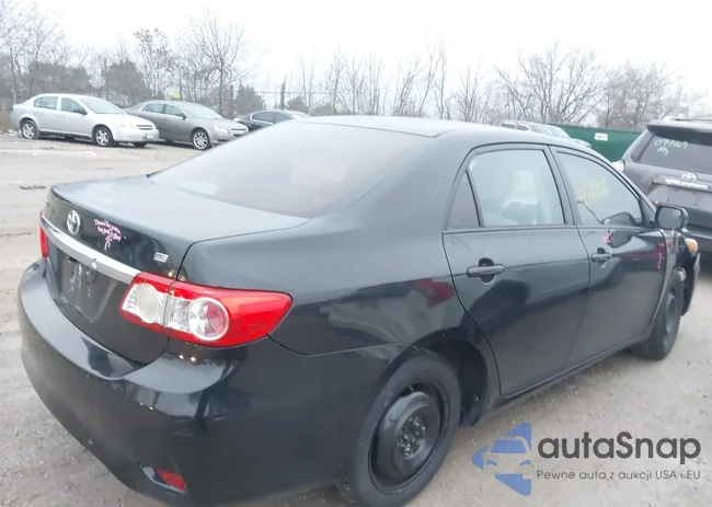 2T1BU4EEXCC821335: 43761503