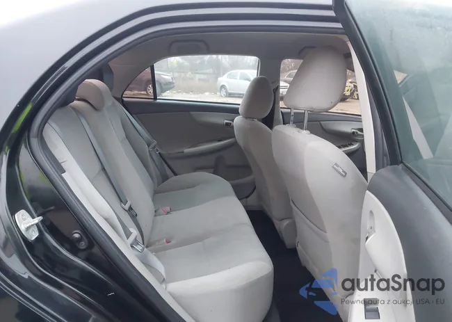 2T1BU4EEXCC821335: 43761503