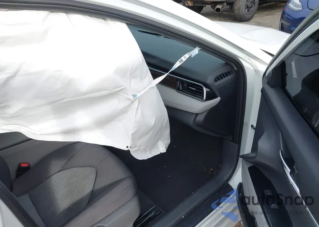 4T1C11AKXLU363933: 43761559