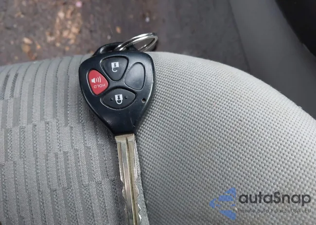 2T3BF4DV1CW207968: 43760758