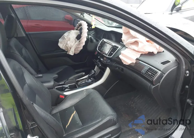 1HGCR2F86GA053660: 43760817