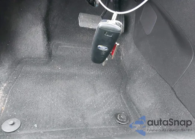 1FADP3N28GL327849: 43762013