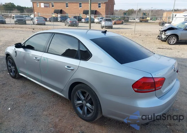 1VWAT7A33EC121251: 43762071