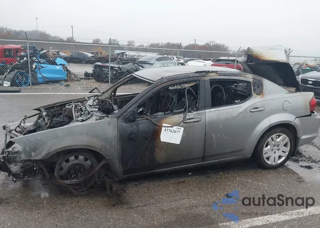 1C3CDZAB5DN638313: 43762077